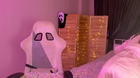 Mamma Mia online show from October 2025 05:46:01 AM