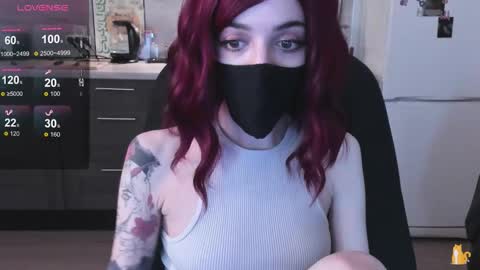 miss_milina online show from December 2025 02:48:01 PM