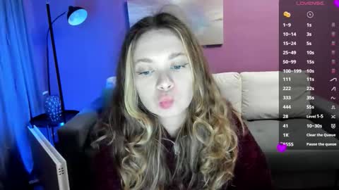 Olly online show from October 2025 04:08:02 PM