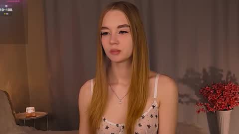 Nicole online show from October 2025 11:49:02 PM