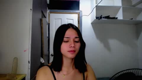 Snapshot of miss_rona_xoxo chatting on July 2026 12:52:02 PM Rona online show from July 2026 12:52:02 PM