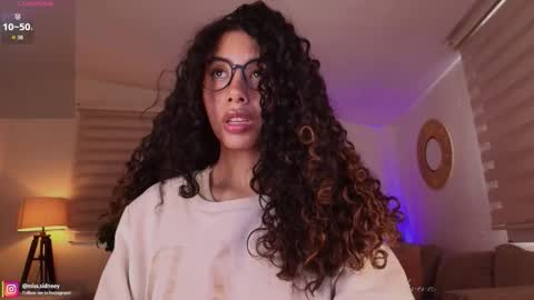 Snapshot of miss_sidney chatting on January 2026 12:54:01 PM Amy Olivera online show from January 2026 12:54:01 PM