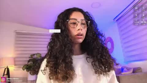Snapshot of miss_sidney chatting on April 2026 12:41:01 PM Amy Olivera online show from April 2026 12:41:01 PM