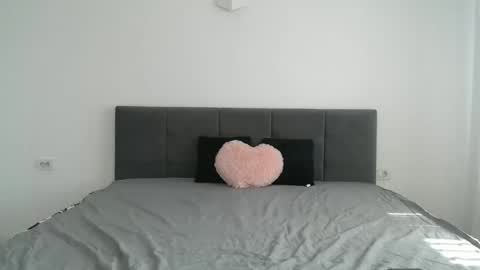 Miss Soniaa online show from March 2026 09:04:02 AM