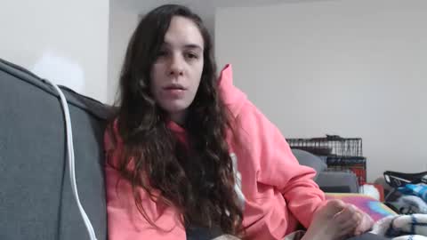 Snapshot of miss_sunshine01 chatting on February 2025 05:28:01 PM Bella online show from February 2025 05:28:01 PM