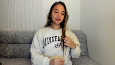 Snapshot of miss_taniac chatting on April 2026 02:25:01 AM Miss Taniac online show from April 2026 02:25:01 AM
