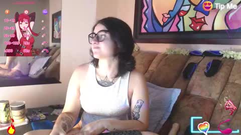 Snapshot of miss_tata chatting on October 2025 04:07:01 AM Tata online show from October 2025 04:07:01 AM