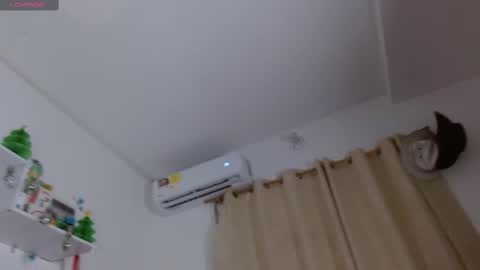 hanna    online show from February 2025 12:41:01 AM