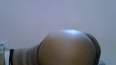Snapshot of miss_velour chatting on June 2026 01:03:01 PM miss_velour online show from June 2026 01:03:01 PM