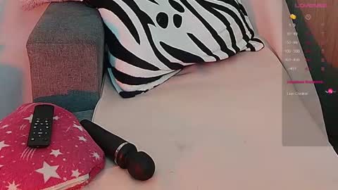 Snapshot of missangeldust chatting on July 2026 02:32:01 AM missangeldust online show from July 2026 02:32:01 AM