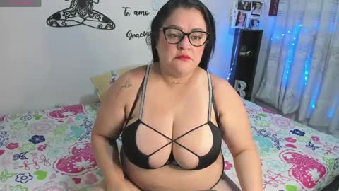 Snapshot of missbarbarahot_ chatting on April 2026 02:52:02 PM BARBARA follow me instagran missbarbieho online show from April 2026 02:52:02 PM