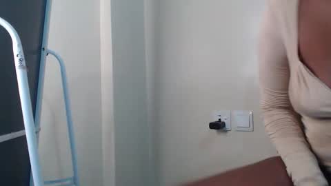 callmebaby online show from March 2026 01:44:01 AM