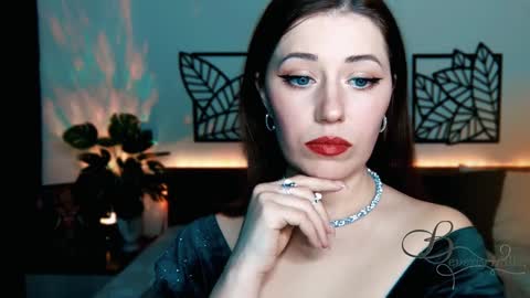 The divine Beverly online show from January 2025 08:55:01 PM