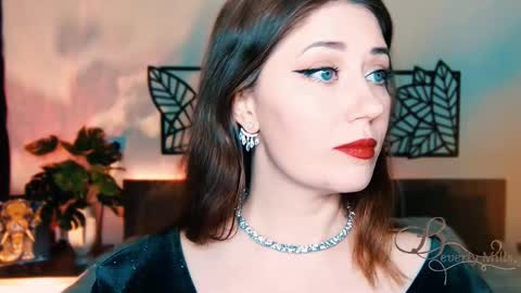 The divine Beverly online show from February 2025 03:30:02 PM