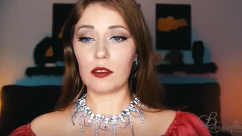 The divine Beverly online show from September 2025 06:41:02 PM