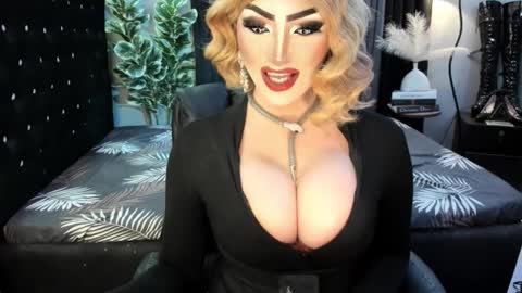 Snapshot of misschannel4sub chatting on October 2025 08:42:01 PM PRIESTESS CHANNEL online show from October 2025 08:42:01 PM