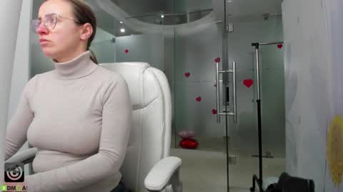 Miss Domina online show from March 2026 03:52:02 AM