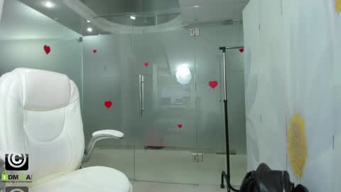 Miss Domina online show from April 2026 02:42:01 AM