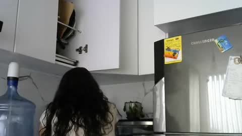 melodie  online show from January 2025 06:23:01 PM