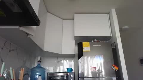 melodie  online show from February 2025 01:44:01 PM