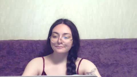 missis mona online show from June 2026 11:44:01 PM