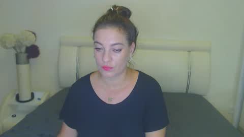 Khloe online show from September 2025 07:58:02 PM