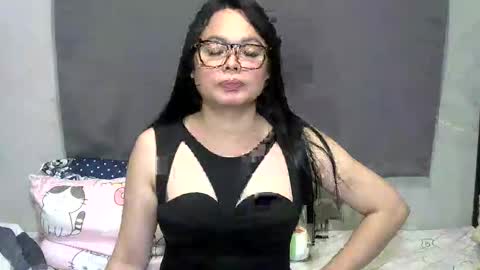Snapshot of misskinkygoddess chatting on March 2026 04:40:02 PM Mistress Maxine Bigsurprise i have many idea online show from March 2026 04:40:02 PM