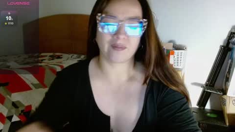 eva   online show from January 2025 11:22:02 AM