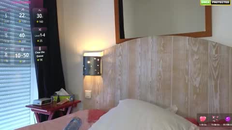 Misslucci online show from September 2025 07:43:01 AM