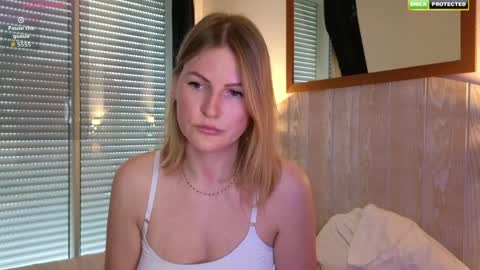 Misslucci online show from April 2026 08:39:01 AM