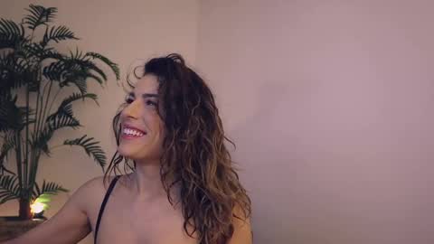 Snapshot of misslullu chatting on February 2025 04:41:02 AM Lullu online show from February 2025 04:41:02 AM