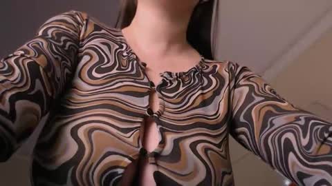 Li  online show from October 2025 01:18:01 PM