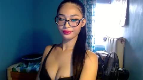 missminervaa online show from July 2026 06:26:02 AM