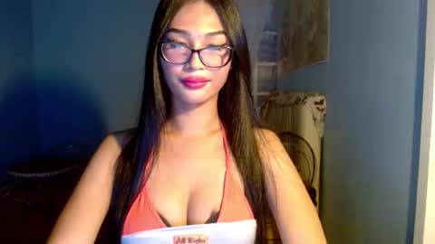 missminervaa online show from August 2026 02:33:02 PM