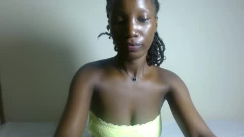 Snapshot of missmisbehave_irl chatting on May 2026 01:36:02 AM sexy online show from May 2026 01:36:02 AM