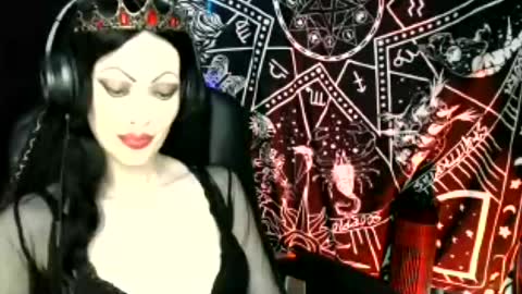 Snapshot of missmoondoll chatting on July 2026 04:47:02 AM MissMoonDoll online show from July 2026 04:47:02 AM