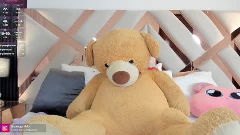 Pau Giraldo online show from January 2025 12:41:01 AM