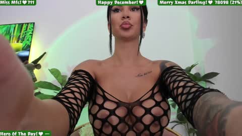 Snapshot of misspinkroom chatting on December 2024 08:58:02 PM Renata online show from December 2024 08:58:02 PM