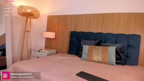 Emma Prada online show from February 2026 11:50:01 AM