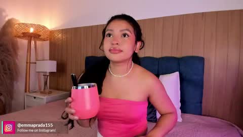 Snapshot of missprada chatting on April 2026 12:31:01 PM Emma Prada online show from April 2026 12:31:01 PM