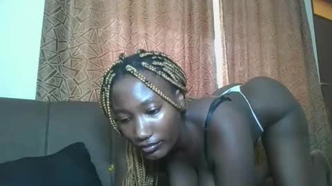 pretty gal online show from March 2026 01:16:02 PM