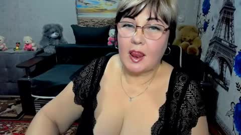 Snapshot of missritabella chatting on February 2025 07:27:01 PM Rita online show from February 2025 07:27:01 PM