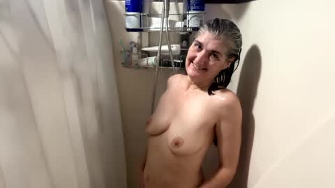 Miss Spooky Silverstacker online show from January 2025 11:48:02 AM