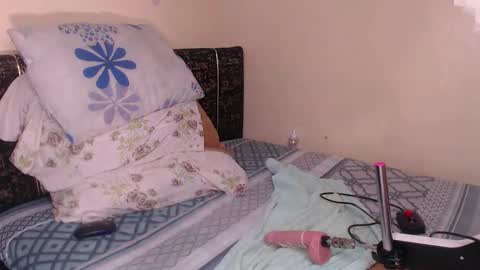 missthighsohmy online show from November 2025 09:20:02 AM