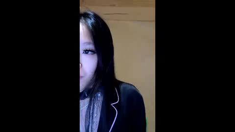 Miss Versatile online show from May 2026 07:56:02 PM
