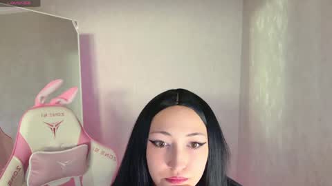 Nona online show from April 2026 03:27:02 PM