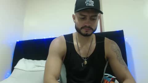 mistersam33 online show from December 2024 09:37:01 PM