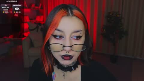 Snapshot of mistress__marcelline chatting on June 2026 02:53:01 AM Marcelline online show from June 2026 02:53:01 AM