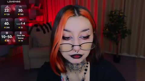 Snapshot of mistress__marcelline chatting on June 2026 01:41:02 AM Marcelline online show from June 2026 01:41:02 AM