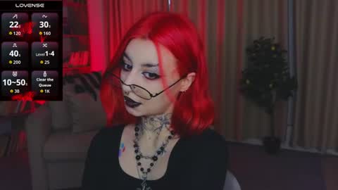 Snapshot of mistress__marcelline chatting on June 2026 01:39:01 AM Marcelline online show from June 2026 01:39:01 AM